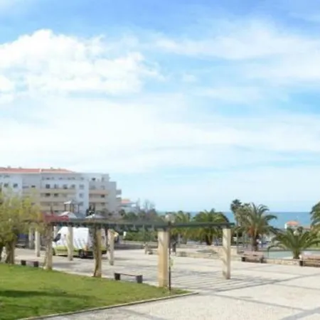 - 5 Minutes Walk To The Beach *