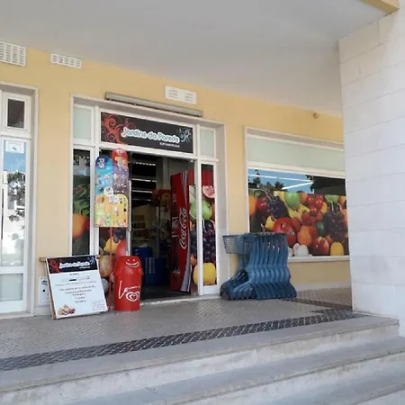 - 5 Minutes Walk To The Beach *